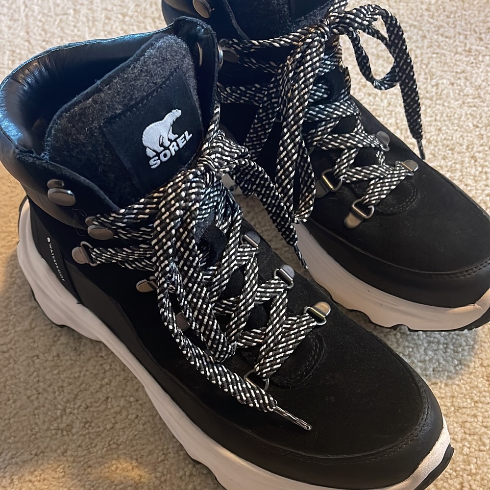 Sorel Winter Boots size 9